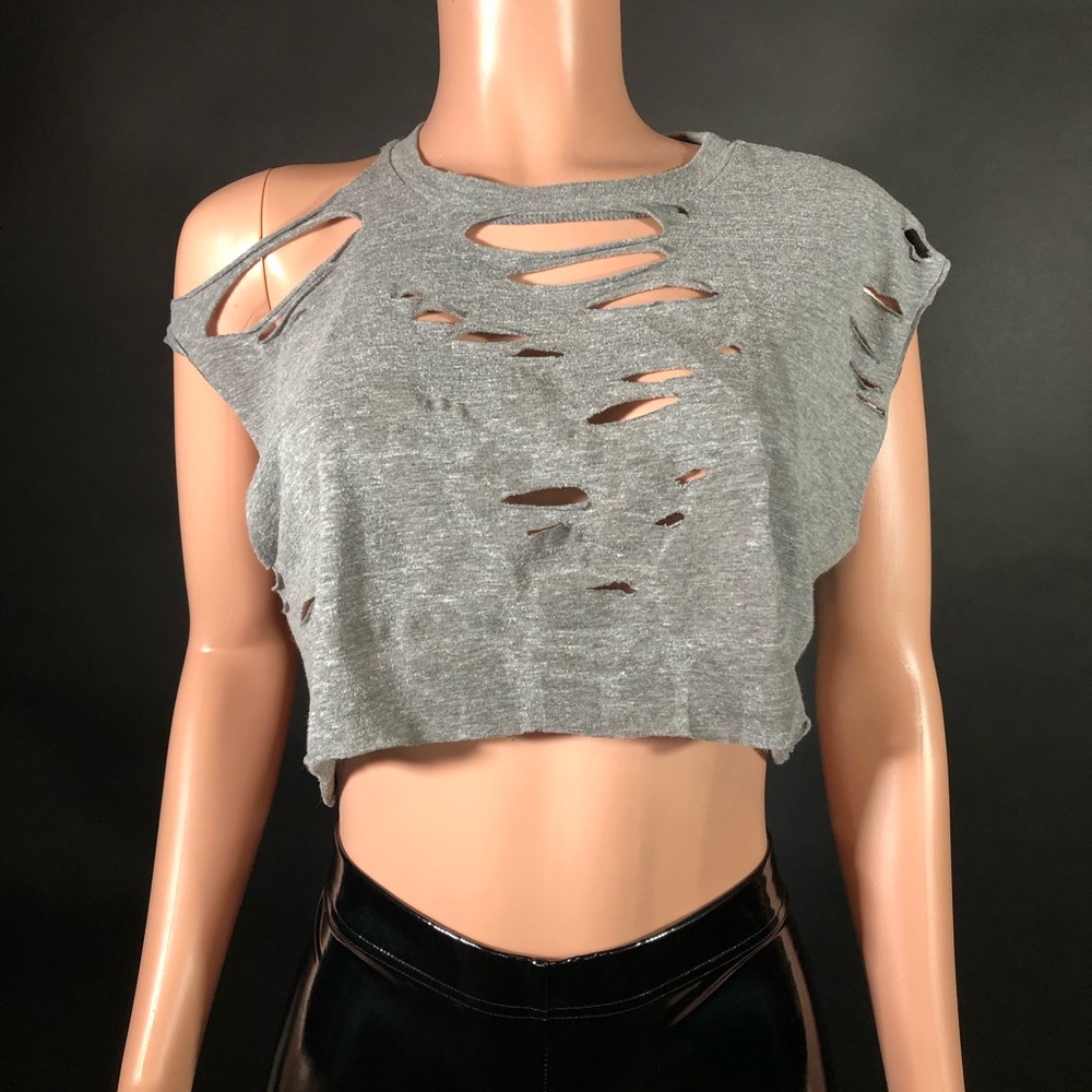 Sliced & cropped T-shirt